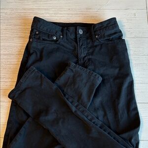 American Eagle black jeans size 28